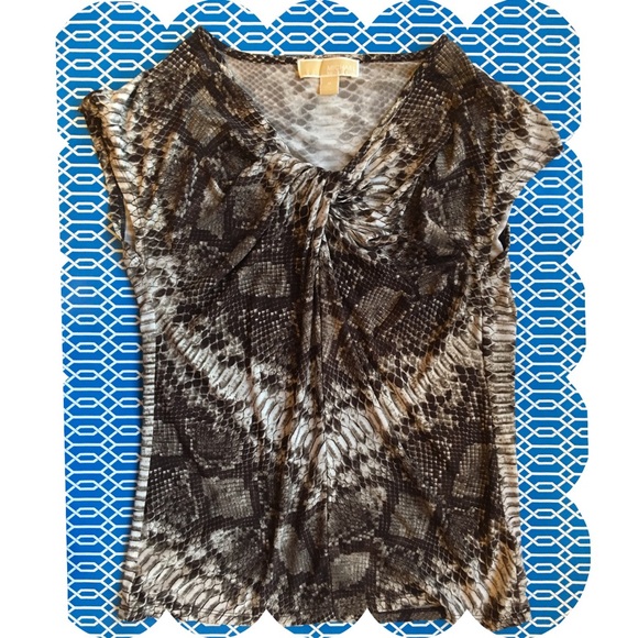 Michael Kors Tops - ❣️Michael Kors Top❤️